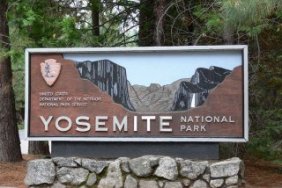 Yosemite National Park Sign