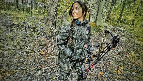 Hottest Girls of Bowhunting