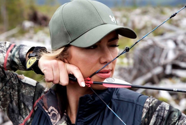 Hottest Girls of Bowhunting